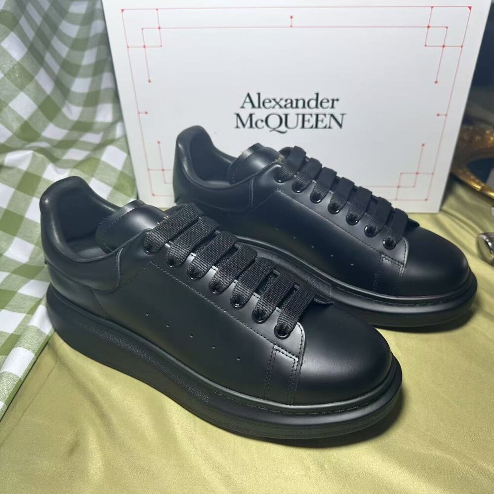 Alexander McQueen White Sneakers with Black Accent